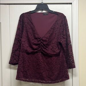 Lane Bryant Burgundy Lace Blouse with Sheer Lace sleeves size 14